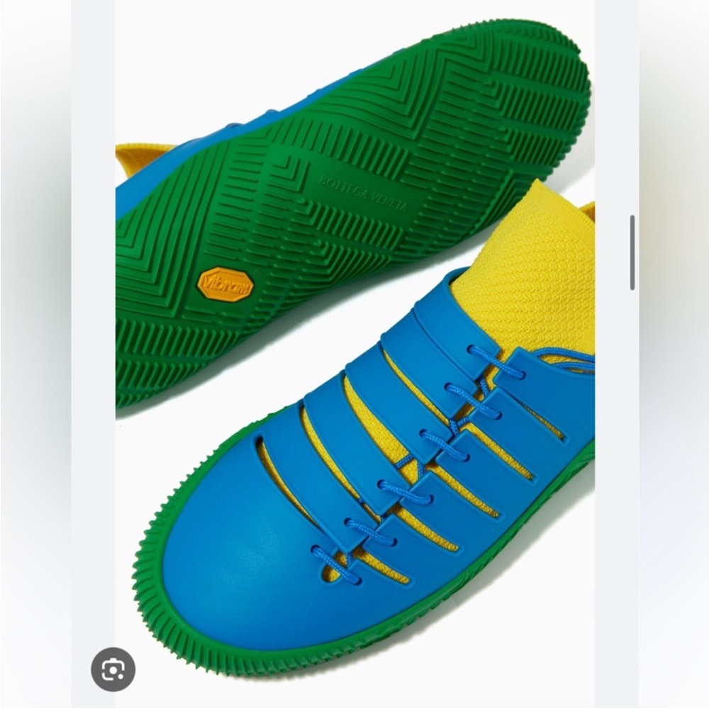 NEW 🆕 Bottega Veneta Climber 10mm Vibrant Blue and Green Rubber Sneakers size 35 - Picture 5 of 11